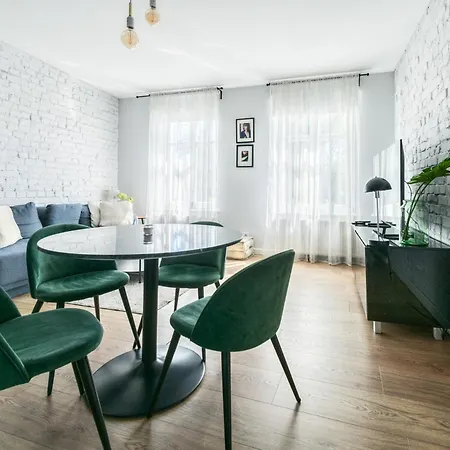 Апартаменти Karlikowska By Northside *